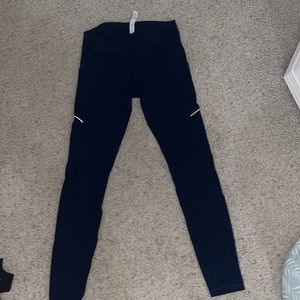 Dark blue Lululemon legging.